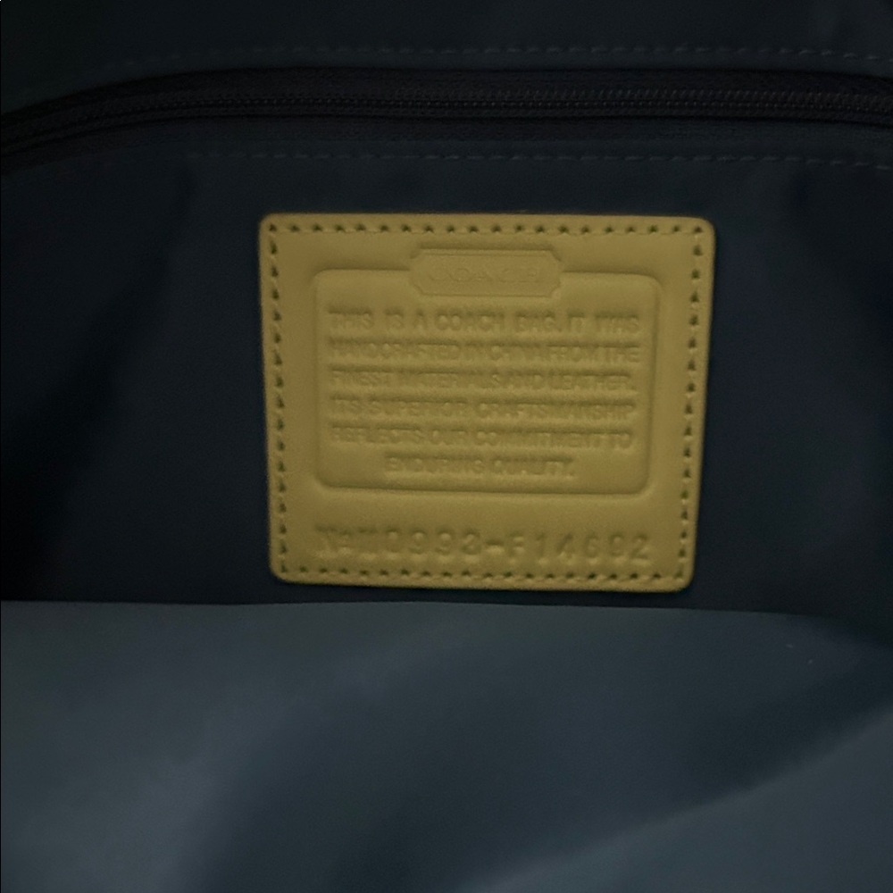 Coach Lime Green Shoulder Bag - Picture 4 of 4